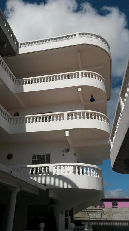 Las Palmas Hotel Corozal Bagian luar foto