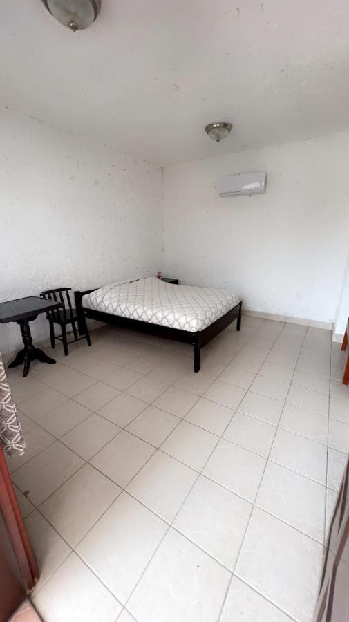 Las Palmas Hotel Corozal Bagian luar foto